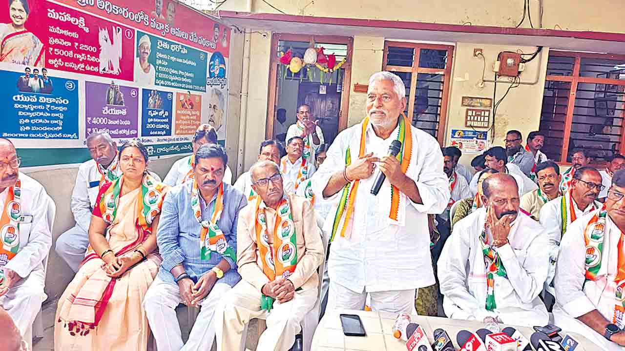 Jeevan Reddy | నేను ఒక్క తలకాయ నరకలేనా.. ఒరిజినల్ కాంగ్రెస్ నాయకులను రెచ్చగొట్టేలా జీవన్ రెడ్డి వ్యాఖ్యలు