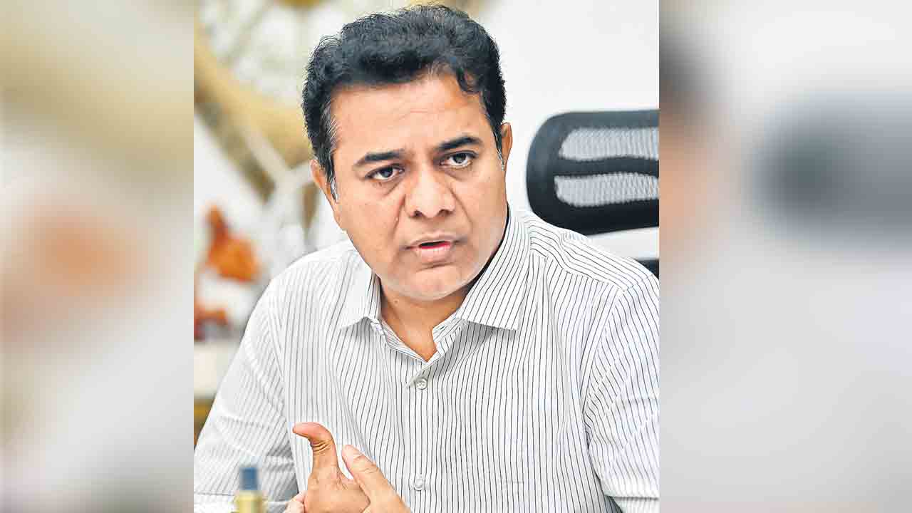 రేవంత్‌కు విషమే.. విజన్‌ లేదు