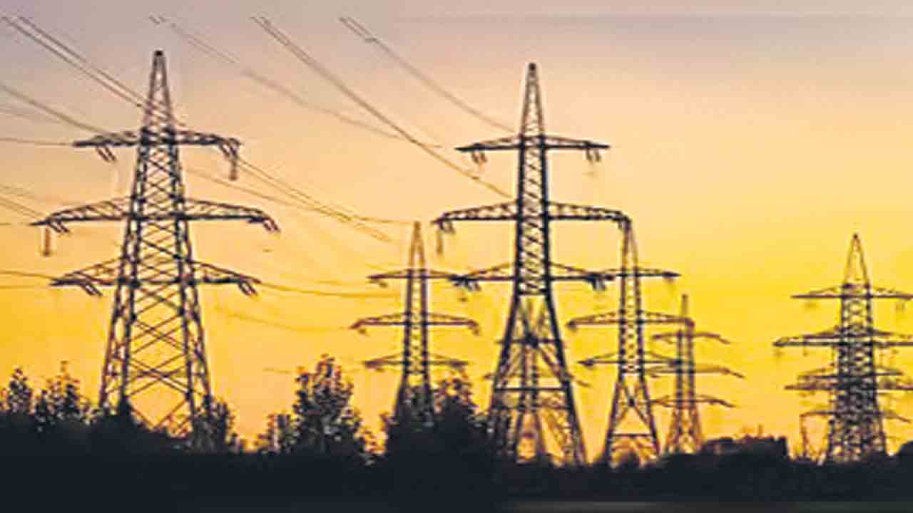 బడ్జెట్‌ సమావేశాల్లోనే విద్యుత్తు బిల్లు!