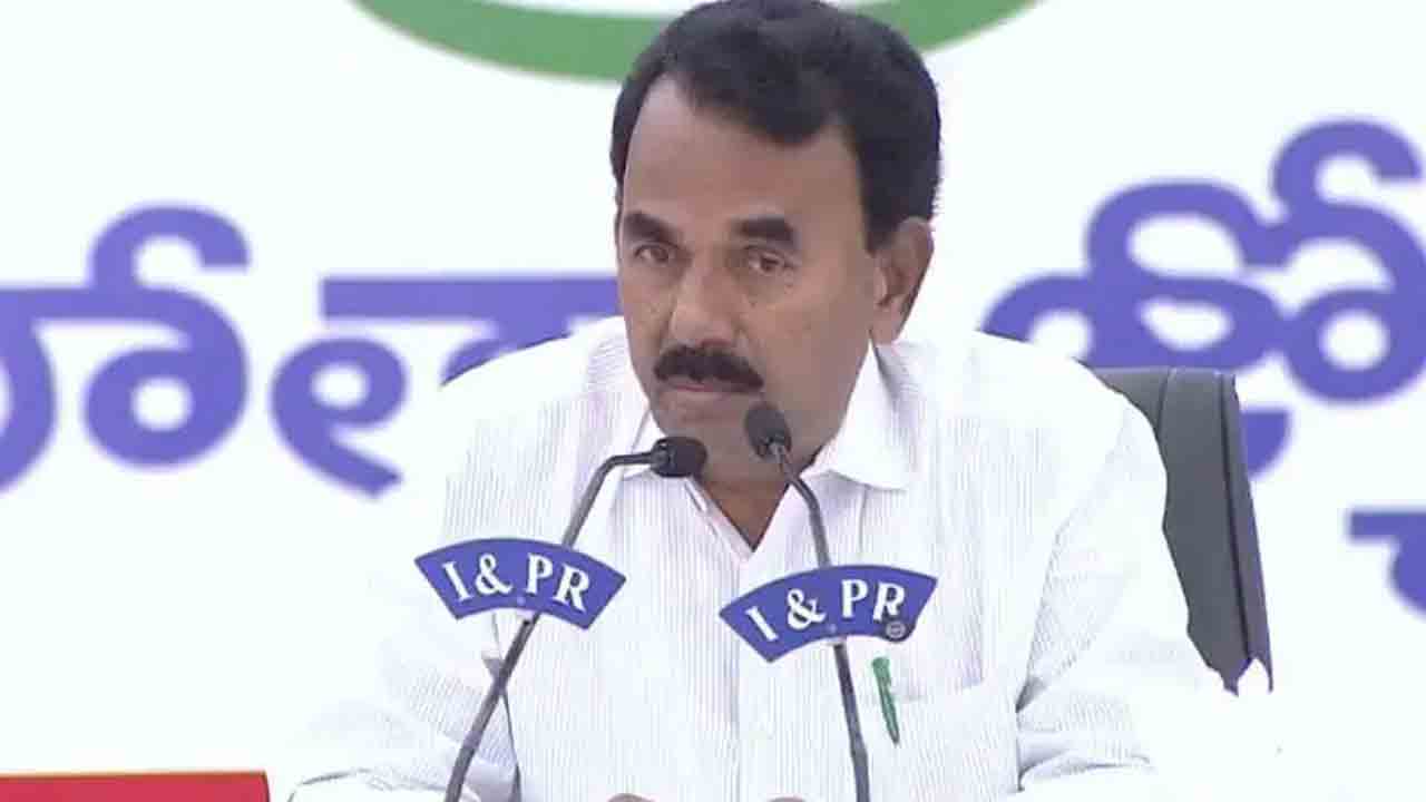 ఉద్యోగులపై దాడులను ఉపేక్షించం