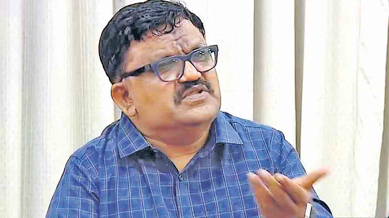 రిటైర్డ్‌ ఉద్యోగులకు న్యాయం చేయండి