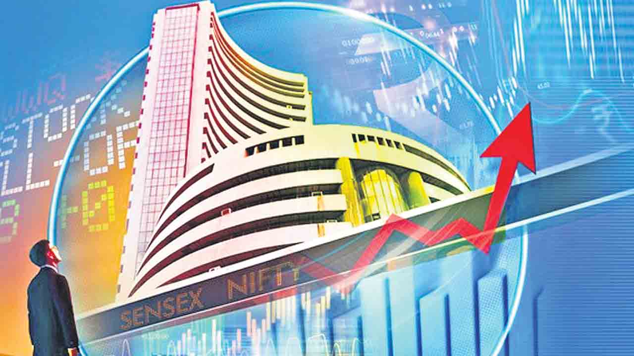 భారీ లాభాల్లో స్టాక్‌ మార్కెట్లు