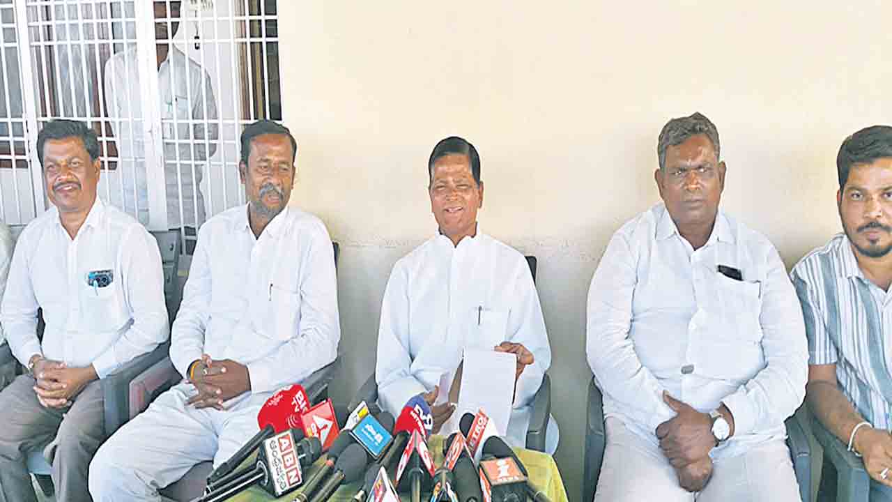 నీటి వాటాలో అన్యాయం పట్టదా?