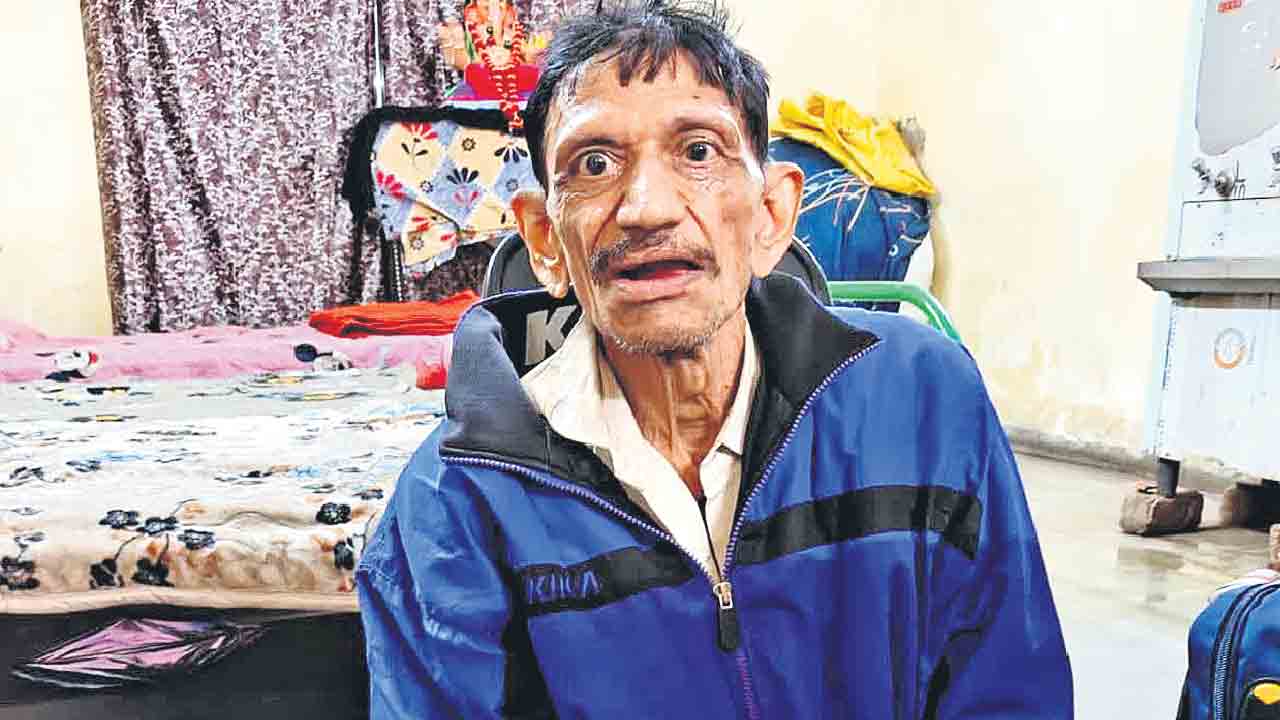 ఈ బిచ్చగాడు కోటీశ్వరుడు!