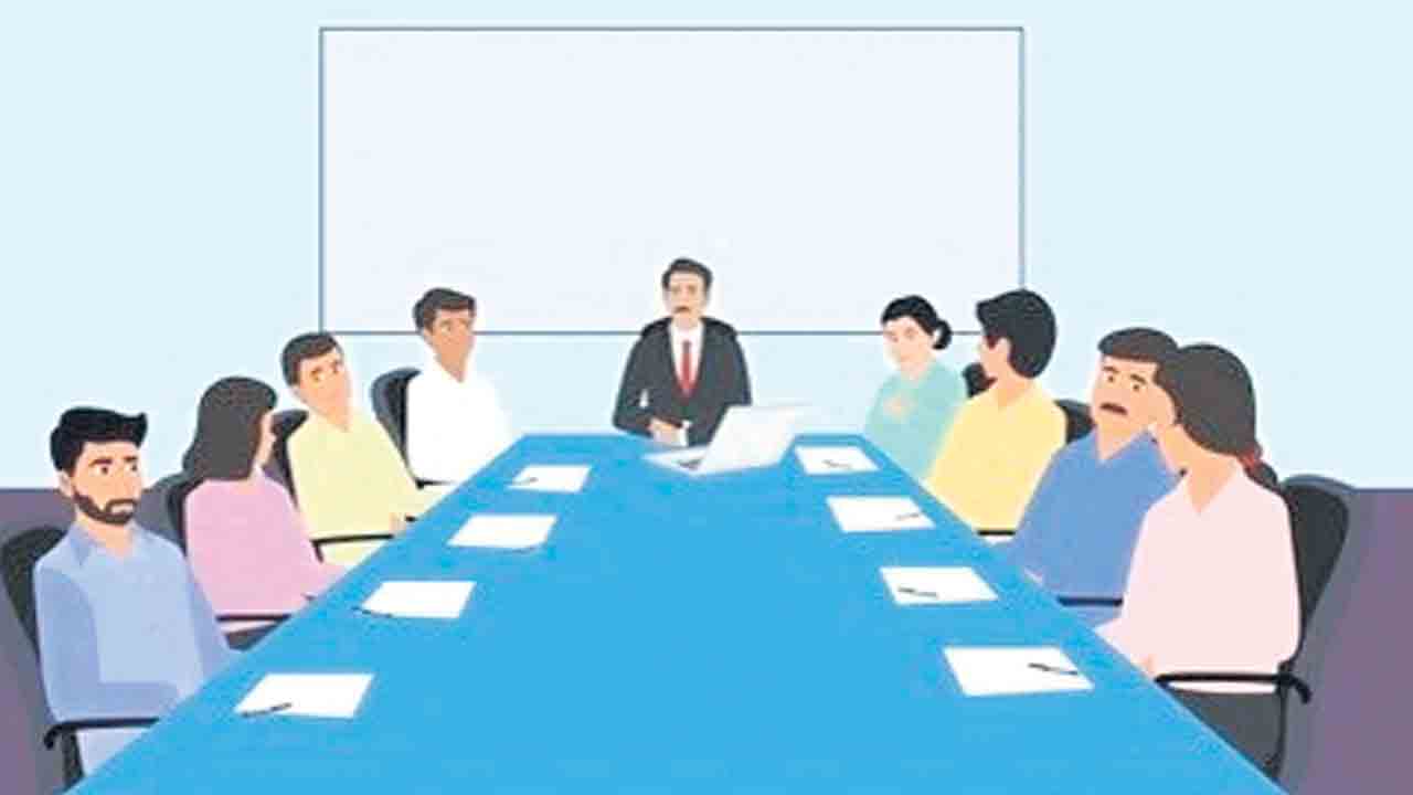 ఉద్యోగ సంఘాల్లో సీఎం మీటింగ్‌ చిచ్చు