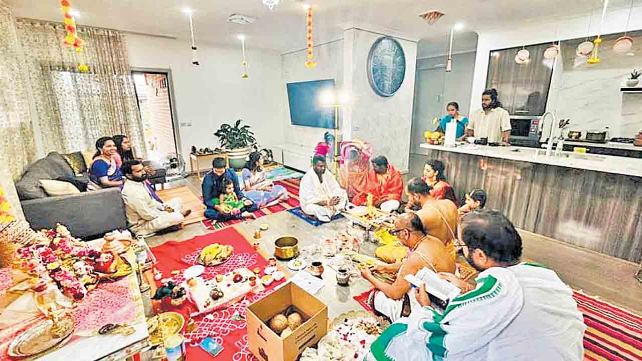 యాదగిరి నృసింహుడికే అపచారం