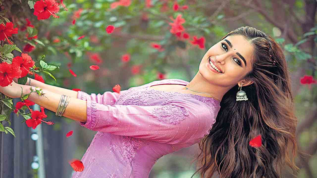 రషా తడానీ టాలీవుడ్‌ ఎంట్రీ