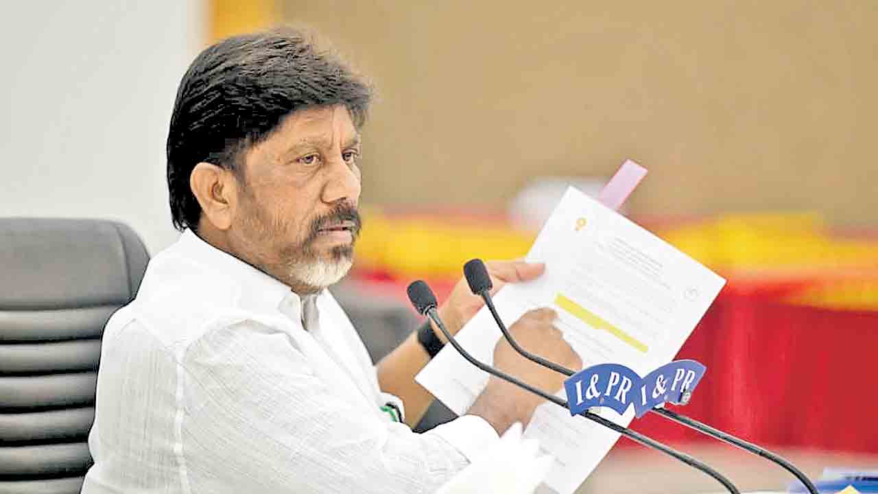 సింగరేణిపై రాబందులను వాలనివ్వ