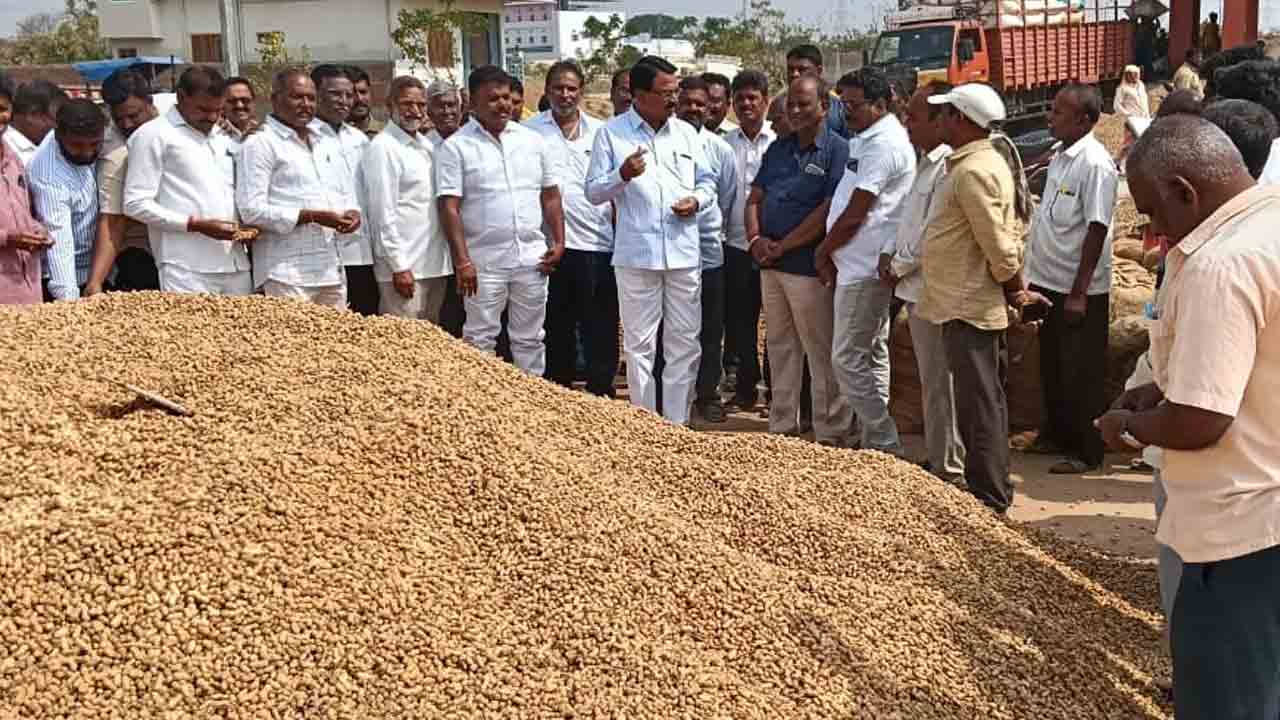 బీఆర్‌ఎస్‌కు మద్దతివ్వాలి