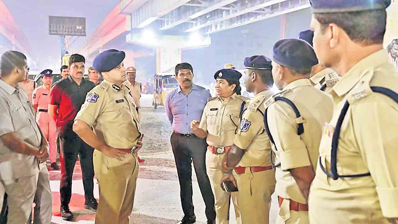 డ్రంక్‌ అండ్‌ డ్రైవ్‌లో 1533 కేసులు