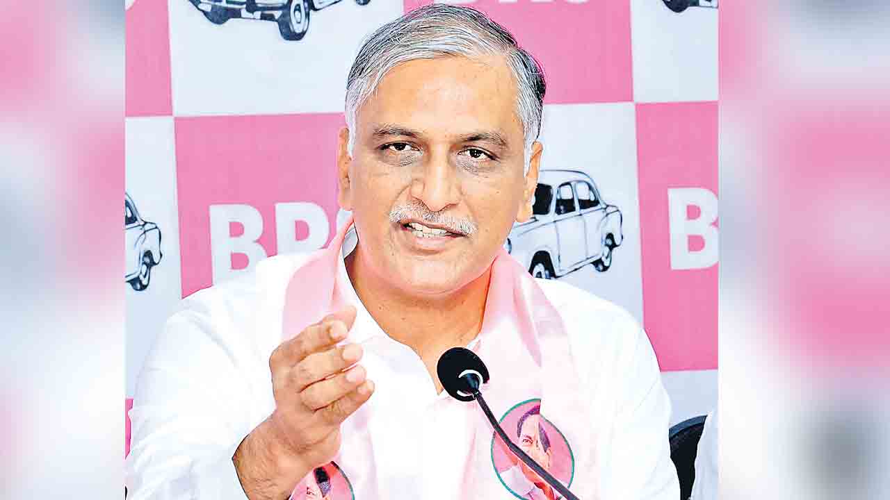 Harish Rao | థియేటర్ల కంటే సచివాలయంలోనే పెద్ద సస్పెన్స్ థ్రిల్లర్ సినిమా నడుస్తోంది.. రేవంత్ తీరుపై హరీశ్‌రావు సెటైర్లు