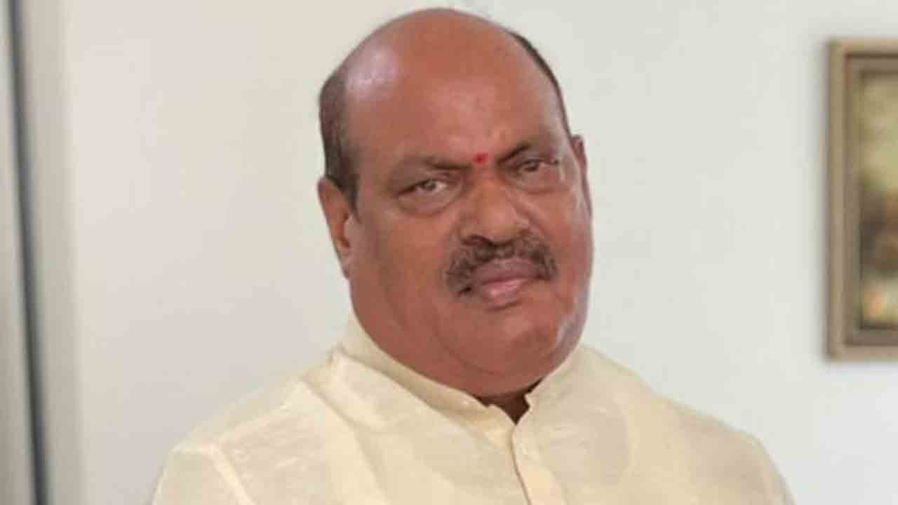 స్పీకర్‌ నిర్ణయం అప్రజాస్వామికం: బాజిరెడ్డి