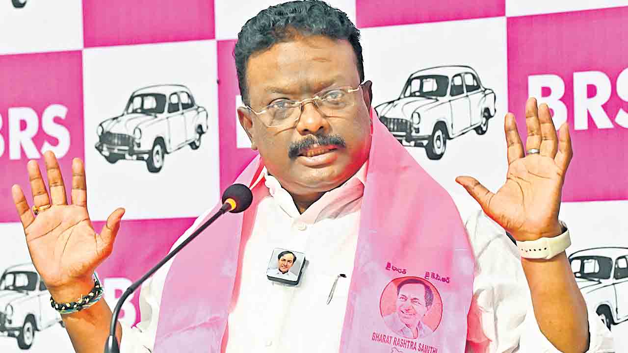 ప్రజాపాలన కాదు.. రాజకీయ వికృత క్రీడ