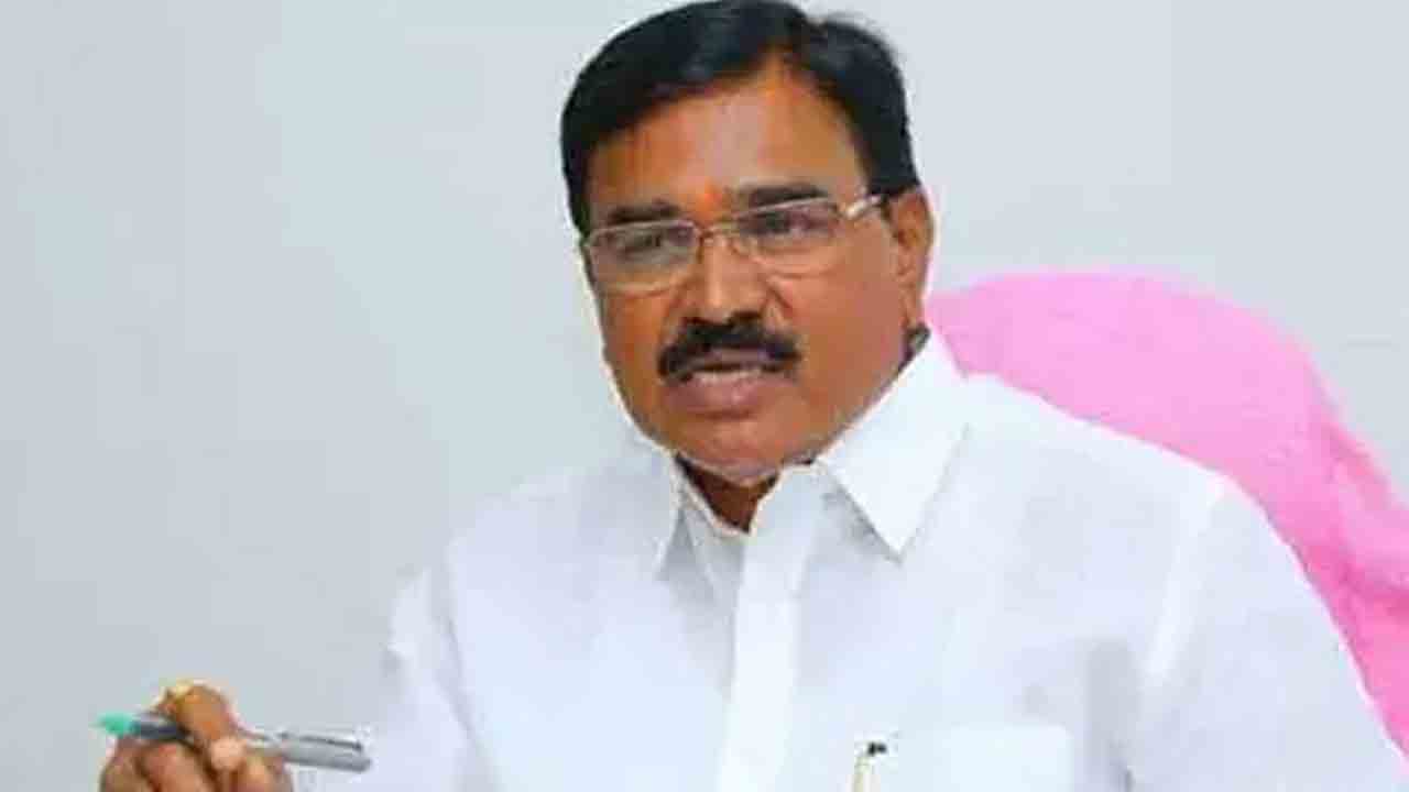 మల్లు రవి క్షమాపణ చెప్పాలి