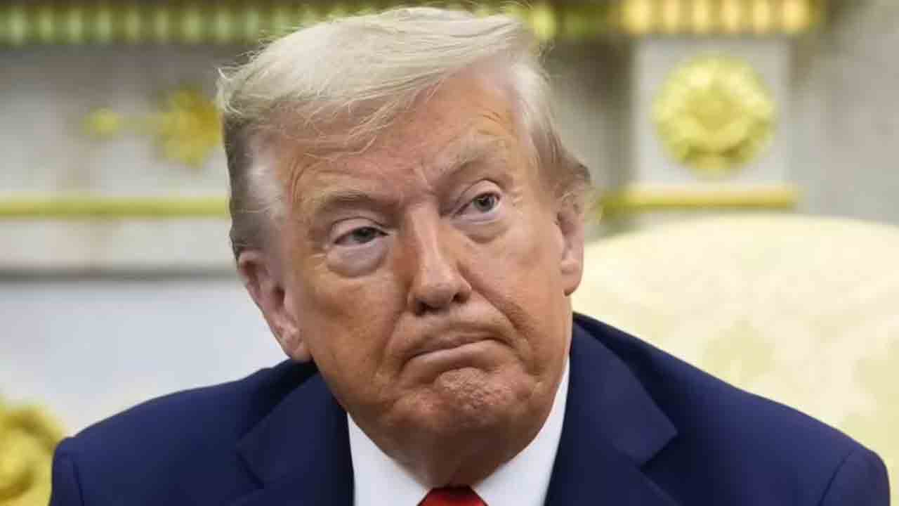 ట్రంప్‌ సుంకాలపై తీర్పు వాయిదా