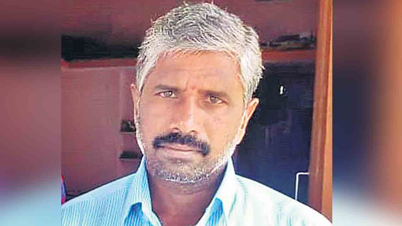 పెట్టుబడి భారమై.. అప్పుతీర్చే మార్గంలేక..