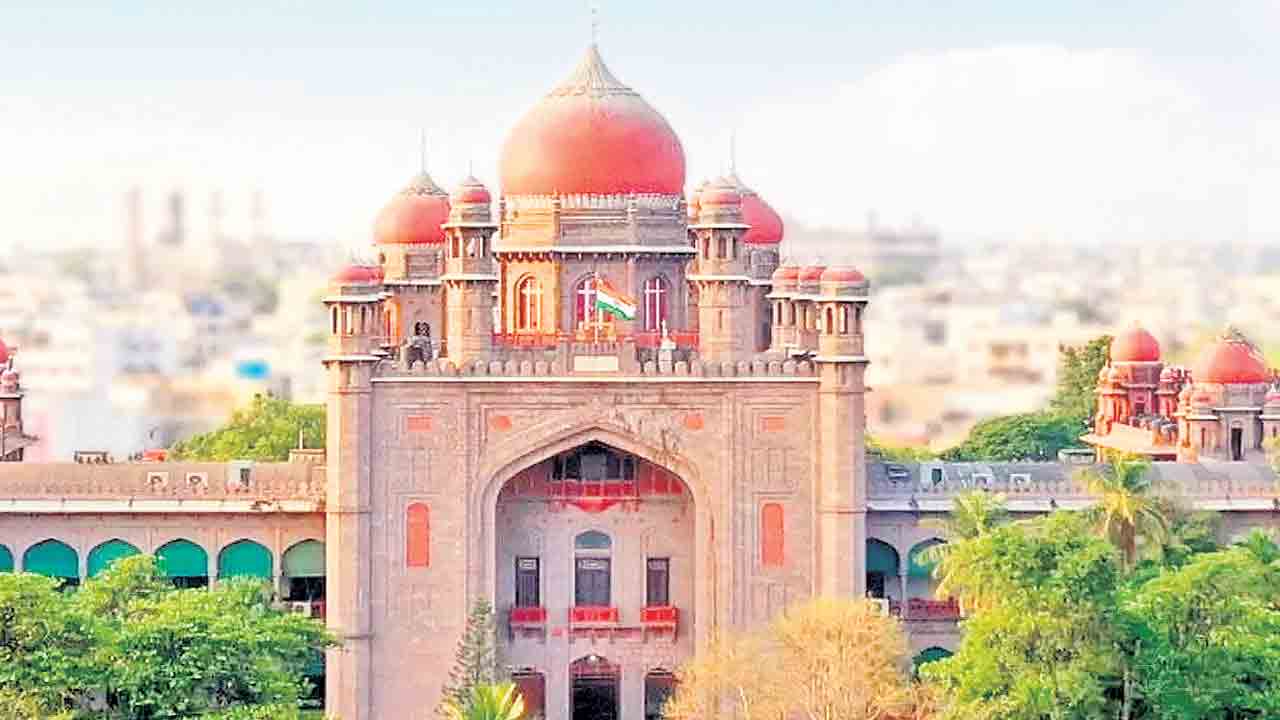 సెర్చ్‌ వారెంట్ల జారీ అధికారం ఎకడిది?