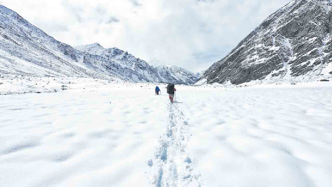 మియర్‌ లోయలో.. క్షణక్షణం