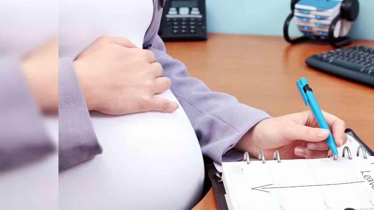 మెటర్నిటీ లీవ్‌కు రీ జాయినింగ్‌ ఫీజు లేదు