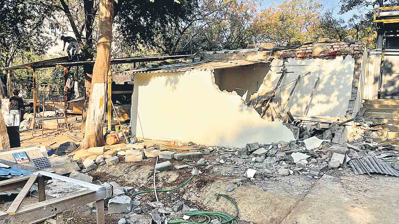 ఆక్రమణల తొలగింపు