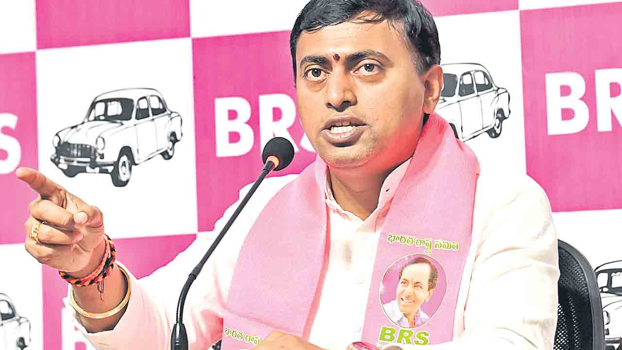 నిరుద్యోగులపై రేవంత్‌ సర్కార్‌ దాష్టీకం