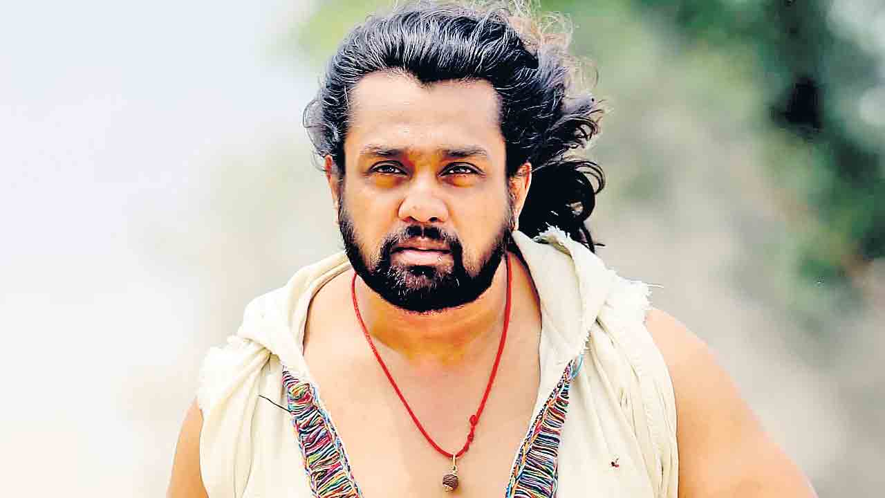 సూరీడంటీ వాడొచ్చాడు సూడే..