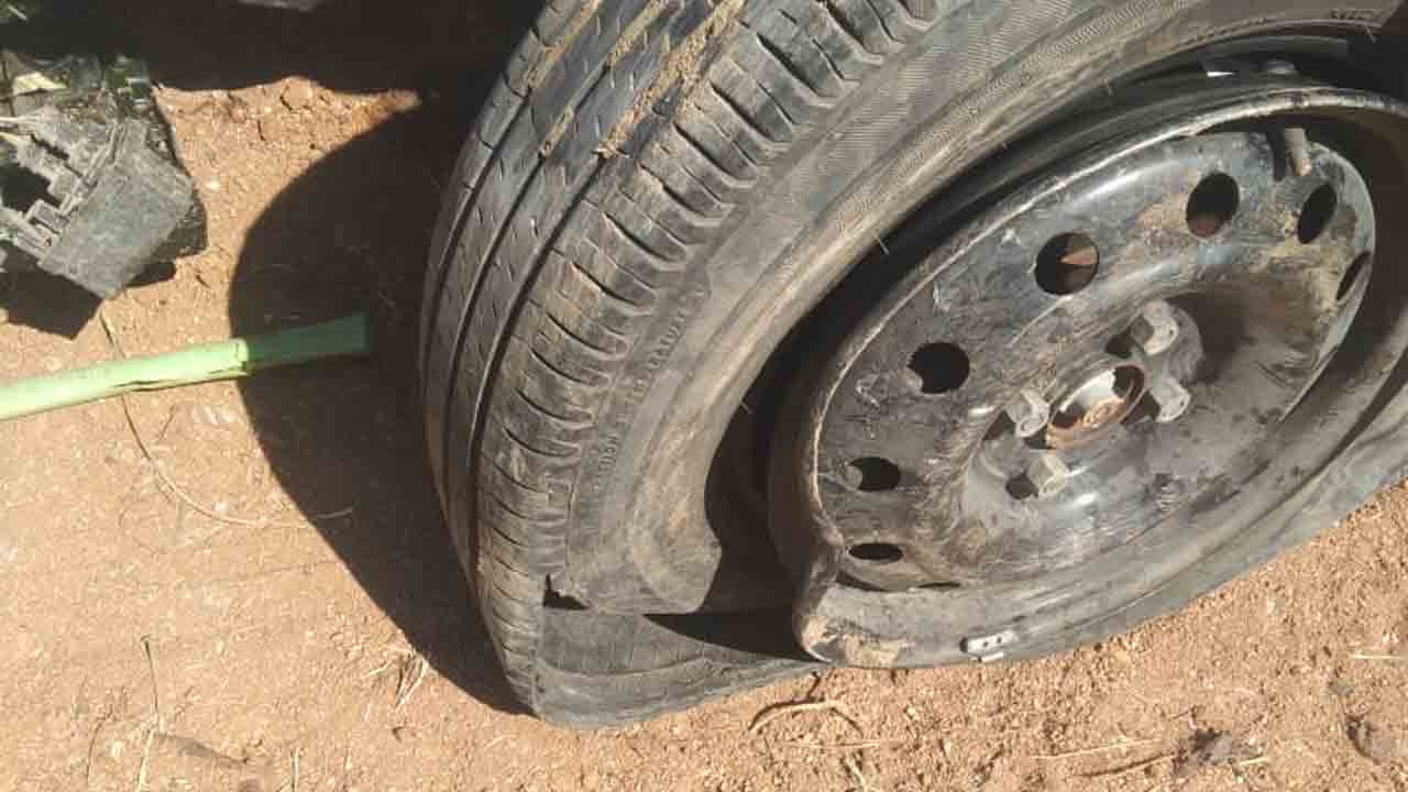 Arvapalli Accident | పేలిన కారు ముందు టైరు.. ఇంతకీ అర్వపల్లి ప్రమాదానికి కారణమేంటి..?