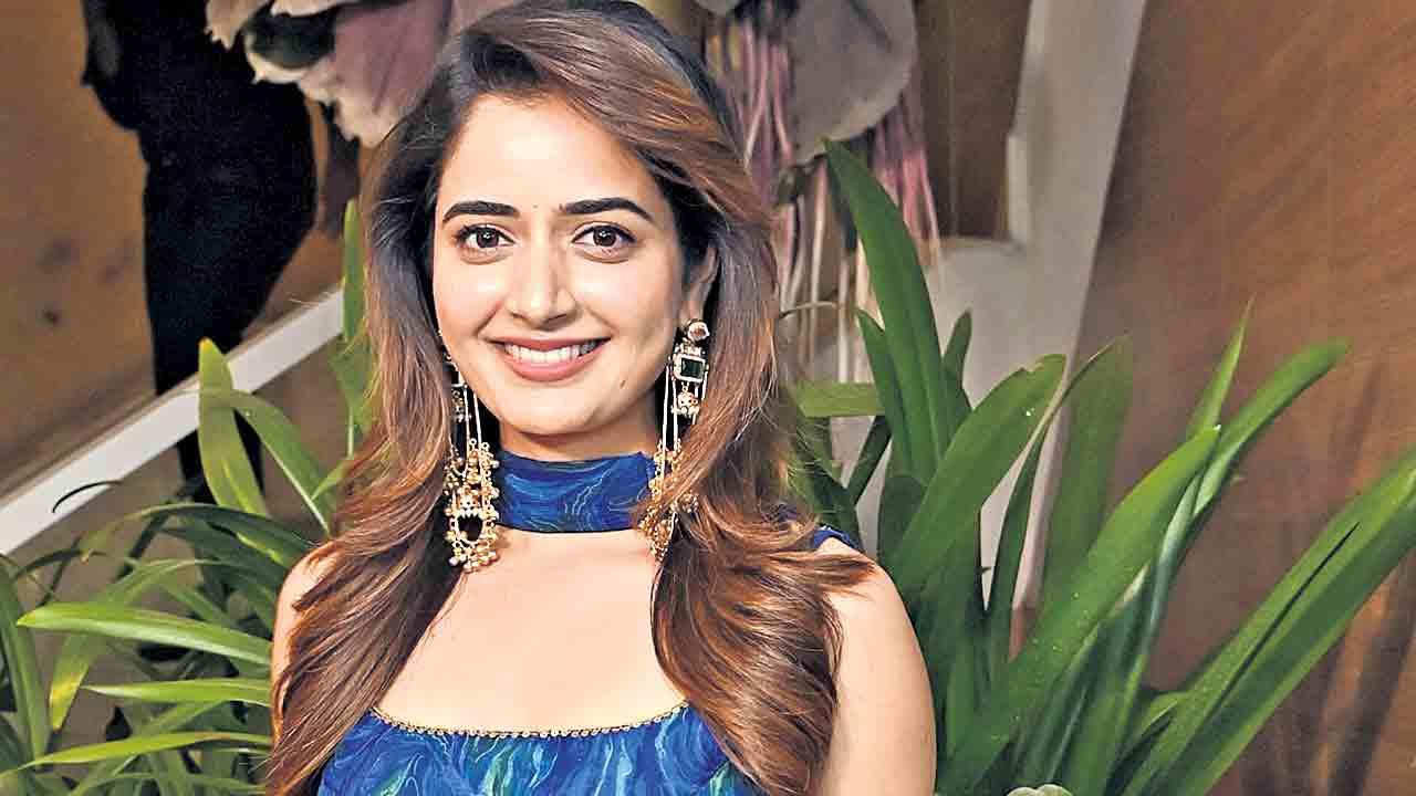 అషికాకు బంపర్‌ ఆఫర్‌?