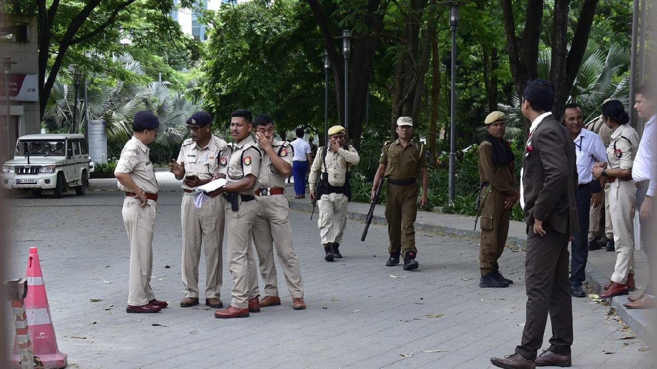 Assam | మతి స్థిమితం లేని మహిళపై అత్యాచారం.. రేపిస్టుపై పోలీసుల కాల్పులు.. ఇరు వర్గాల ఘర్షణ