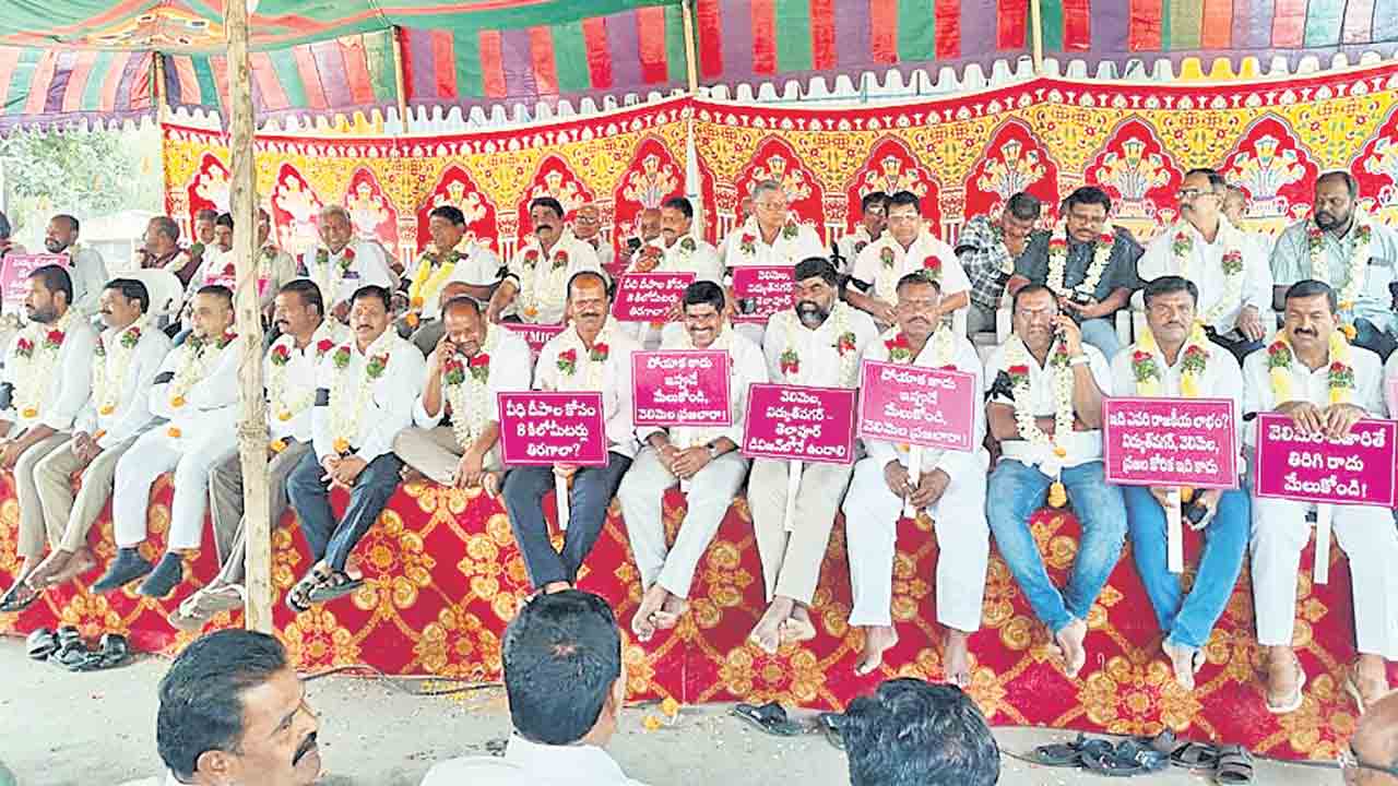 వెలిమెల, విద్యుత్‌ నగర్‌ను తెల్లాపూర్‌ డివిజన్‌లో కలపాలి