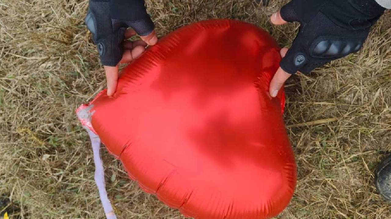 Jammu and Kashmir | జమ్ము-కాశ్మీర్ లో అనుమానాస్పద బెలూన్.. సరిహద్దులో కలకలం