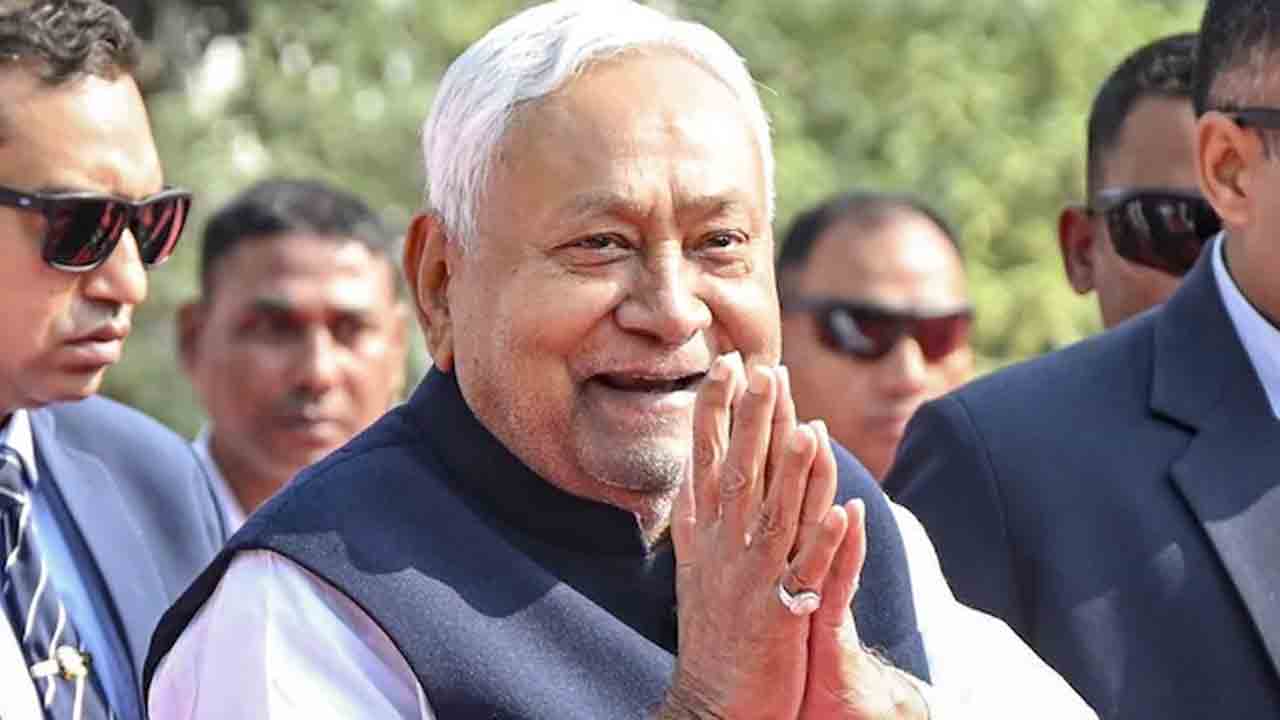 Nitish Kumar | రూ.1.48 కోట్ల ఫ్లాట్‌, రూ.20,552 నగదు.. ఆస్తి వివరాలు ప్రకటించిన బీహార్‌ సీఎం