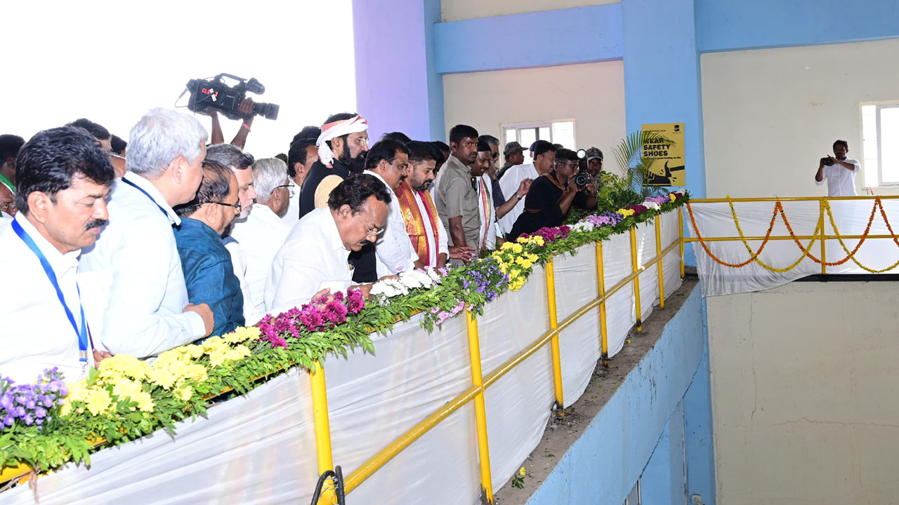 BRS | బీఆర్‌ఎస్‌ నిర్మించిన నీటి ప్రాజెక్టులకు సీఎం రేవంత్‌ రెడ్డి ప్రారంభం