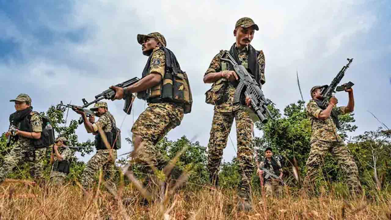 Encounter | ఛత్తీస్‌గఢ్‌లో భారీ ఎన్‌కౌంటర్‌.. 14 మంది మావోయిస్టులు మృతి