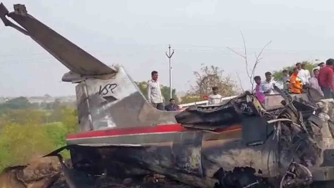 DGCA | పవార్‌ విమానం కూలడానికి ముందు పైలట్‌ల నుంచి ఆ కాల్‌ రాలేదు : డీజీసీఏ