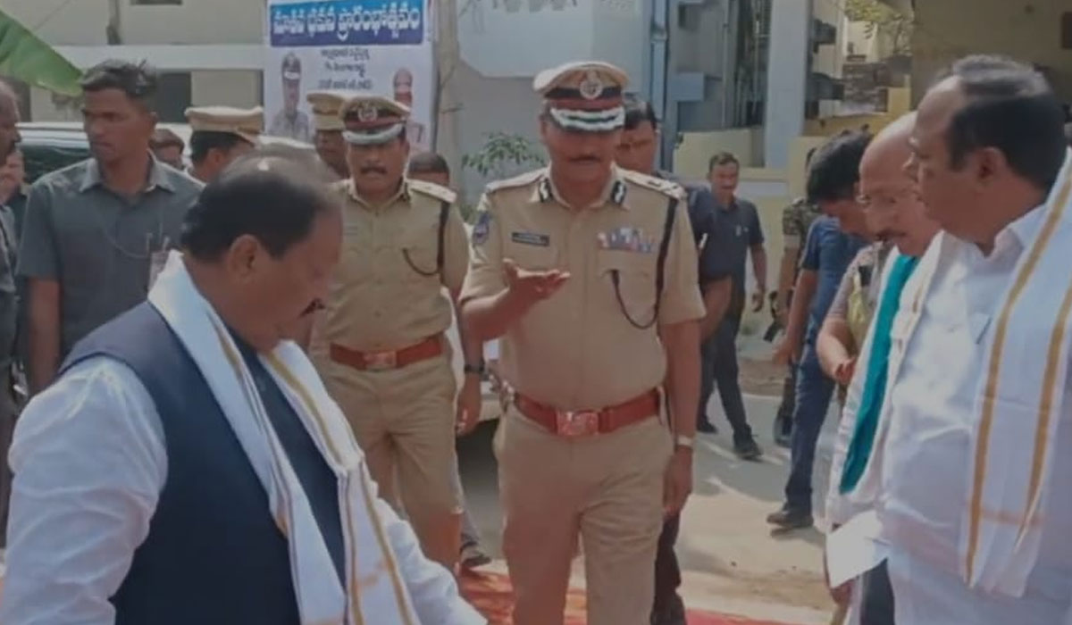 DGP Shivdhar Reddy | నిజామాబాద్ జిల్లాలో డీజీపీ పర్యటన.. రూరల్ పోలీస్ స్టేషన్ భవనాన్ని ప్రారంభించిన శివధర్ రెడ్డి