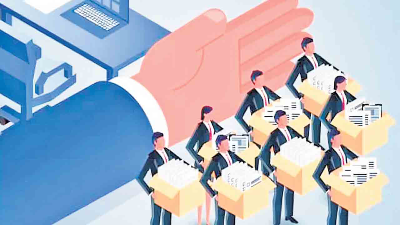 ఐటీలో నియామకాలు బ్రేక్‌