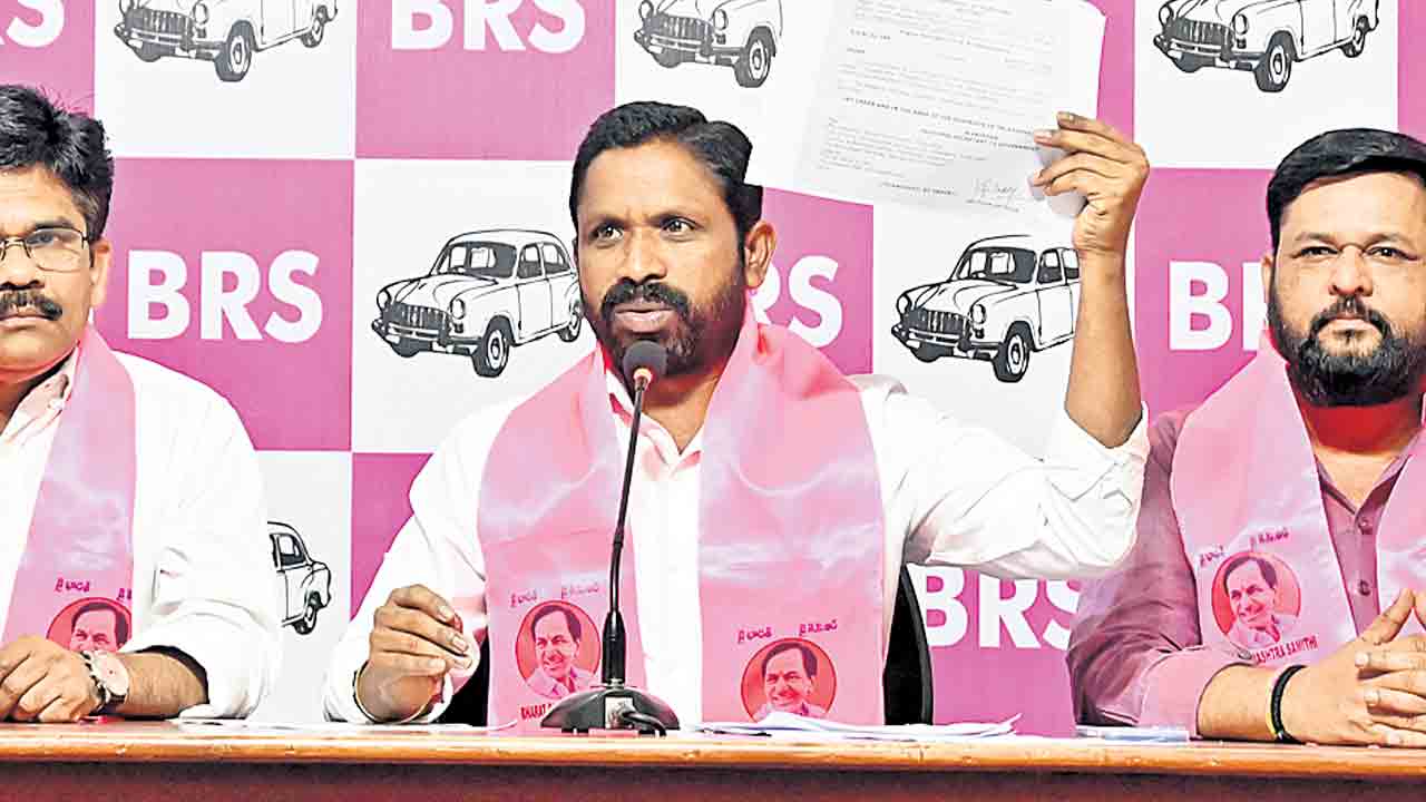 దేవుళ్లపై ఒట్లు.. ప్రతిపక్షంపై తిట్లు