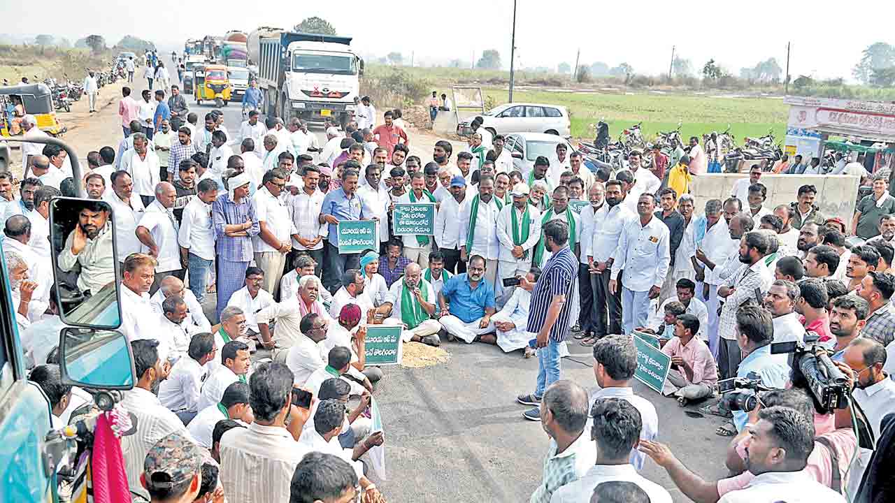 కేంద్ర, రాష్ట్ర ప్రభుత్వాల దొంగాట