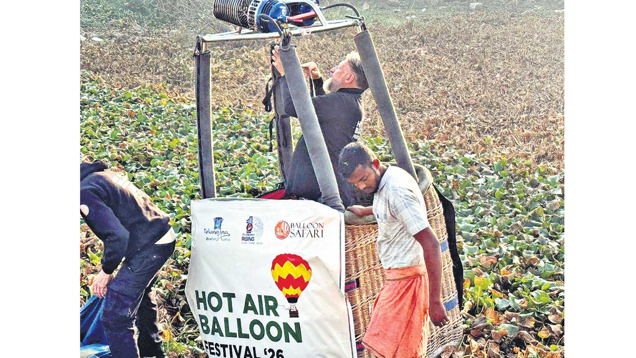 ఎయిర్‌ బెలూన్‌కు తప్పిన ముప్పు