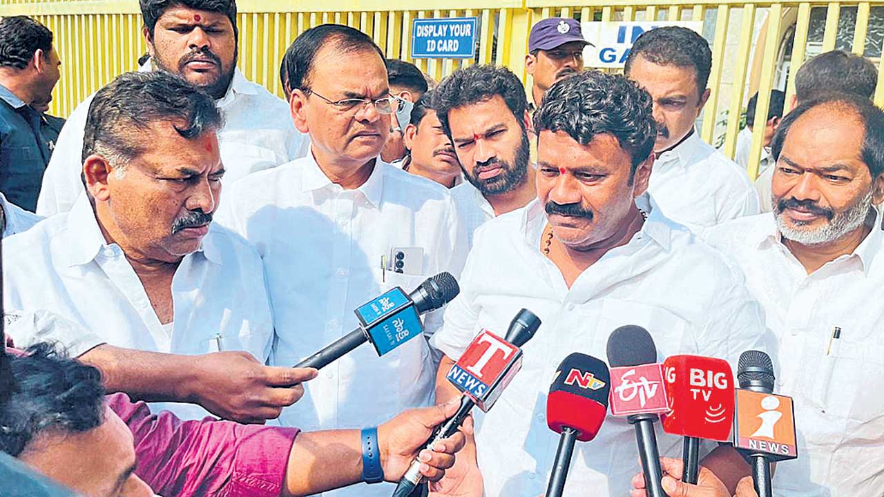 అరాచక పాలన