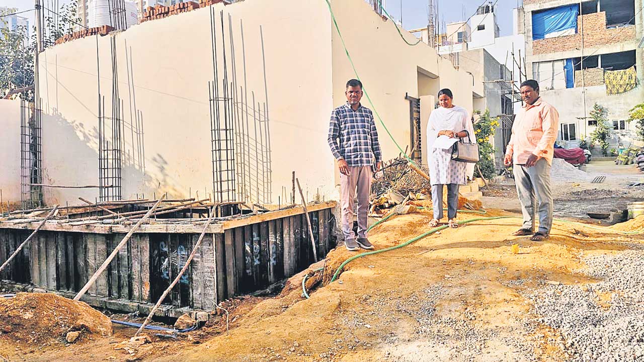 నకిలీపట్టాలపై కలెక్టర్‌ సీరియస్‌