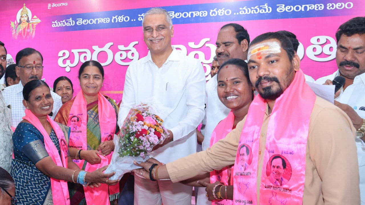 Harish Rao | మున్సిపల్‌ ఎన్నికల్లో రేవంత్‌ రెడ్డికి బుద్ధి చెప్పాలి : మాజీ మంత్రి హరీష్‌ రావు
