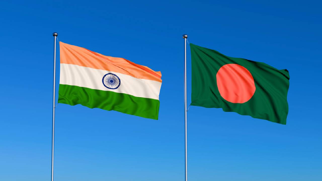 Bangladesh | బంగ్లాదేశ్ లో హింస.. భారత రాయబార కుటుంబాలపై కీలక నిర్ణయం