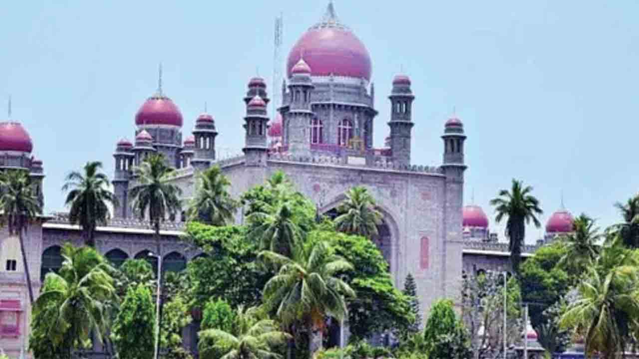 గోశాల ట్రస్టు స్థలంలో ఆక్రమణలు తొలగించండి : హైకోర్టు