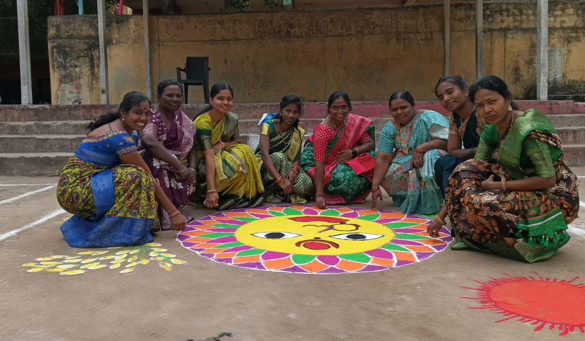 IAS school | ఐఏఎస్ పాఠశాలలో ముందస్తు సంక్రాంతి వేడుకలు