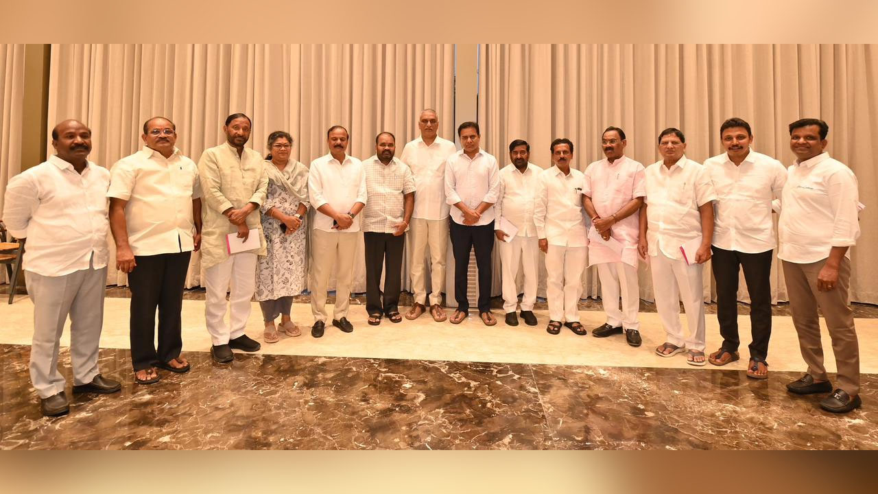 KTR | జిల్లాల రద్దు కుట్రపై ఉద్యమ కార్యాచరణ చేపట్టాలి : బీఆర్‌ఎస్‌ శ్రేణులకు కేటీఆర్‌ పిలుపు