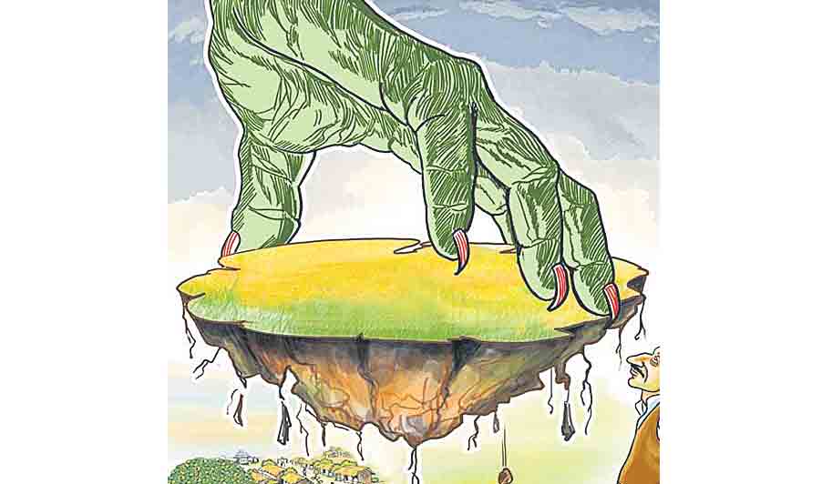 కన్ను పడితె కబ్జానే..