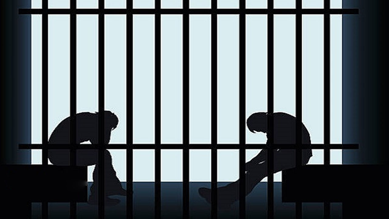 Life Imprisonment | భర్త హత్య కేసులో భార్య, ఇద్దరు కొడుకులకు యావజ్జీవ కారాగార శిక్ష