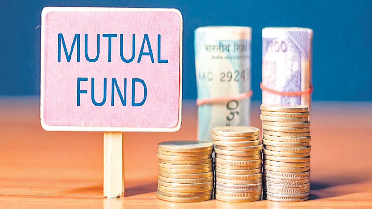 Fixed Deposit | ఎఫ్‌డీ వద్దు.. మ్యూచువల్‌ ముద్దంటున్న సామాన్య ప్రజలు..!